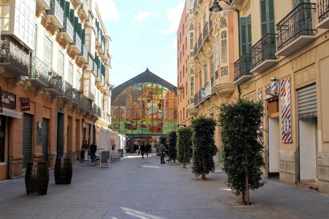 Homely Malaga Don Cristian Con Parking Privado Exteriér fotografie