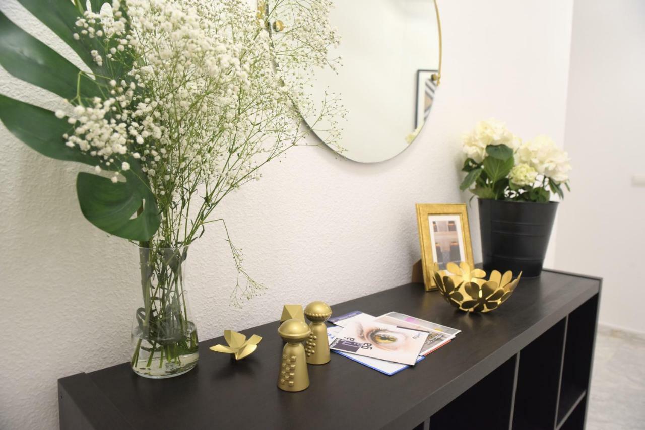 Homely Malaga Don Cristian Con Parking Privado Exteriér fotografie